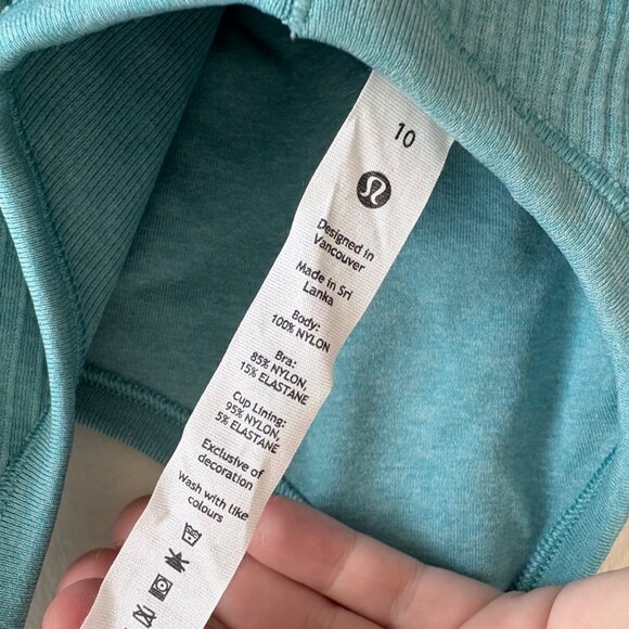 Lululemon Athletic Ebb To Street RB Tank Top Tidal Teal Women’s Size 10 - Picture 7 of 7